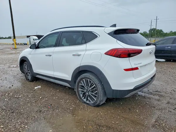 KM8J33ALXMU354608 2021 HYUNDAI TUCSON - Image 2