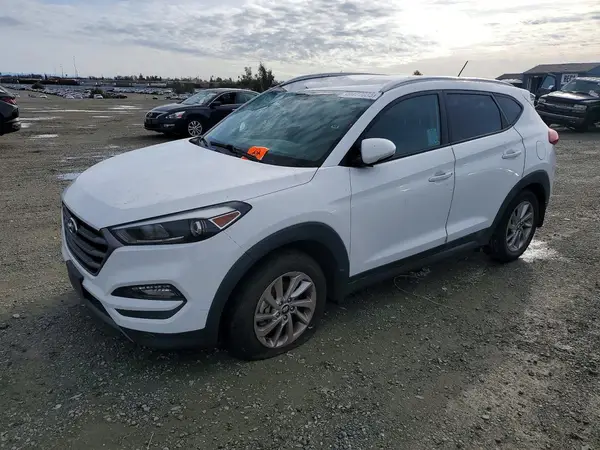 KM8J3CA20GU040218 2016 HYUNDAI TUCSON - Image 1