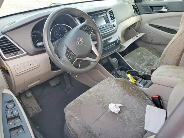 KM8J3CA20GU040218 2016 HYUNDAI TUCSON - Image 8