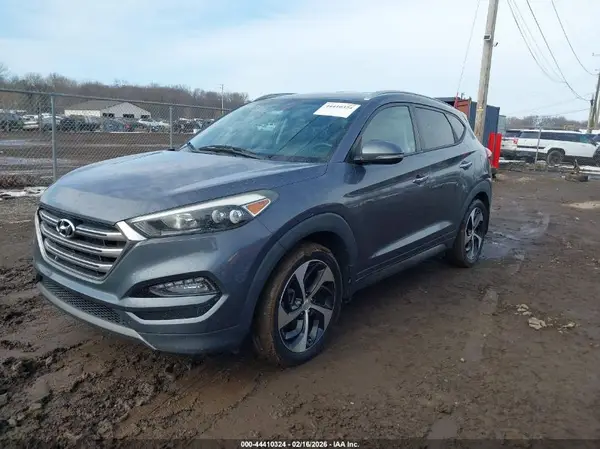 KM8J3CA20GU044446 2016 HYUNDAI TUCSON - Image 2