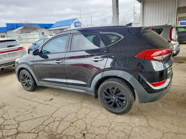 KM8J3CA20GU047041 2016 HYUNDAI TUCSON - Image 2