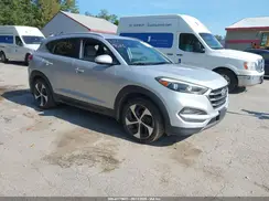 KM8J3CA20GU047511 2016 HYUNDAI TUCSON
