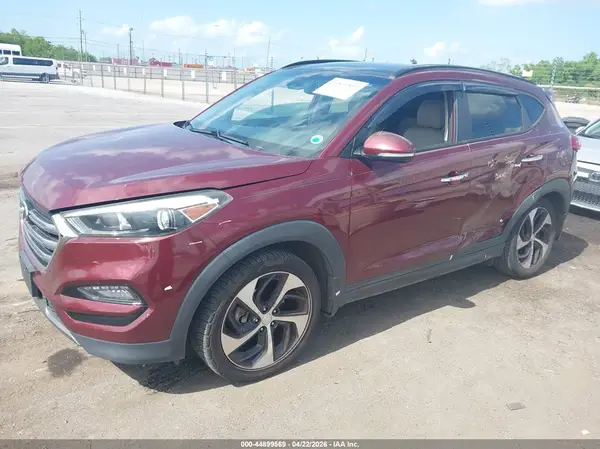 KM8J3CA20GU051283 2016 HYUNDAI TUCSON - Image 2