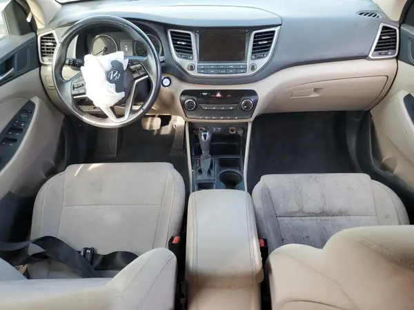 KM8J3CA20GU053471 2016 HYUNDAI TUCSON - Image 8