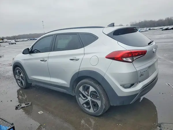 KM8J3CA20GU070139 2016 HYUNDAI TUCSON - Image 2
