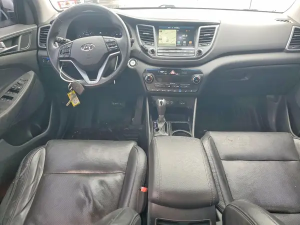 KM8J3CA20GU070139 2016 HYUNDAI TUCSON - Image 8
