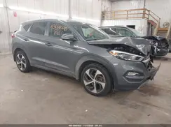KM8J3CA20GU073042 2016 HYUNDAI TUCSON