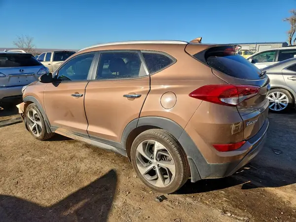 KM8J3CA20GU089726 2016 HYUNDAI TUCSON - Image 2