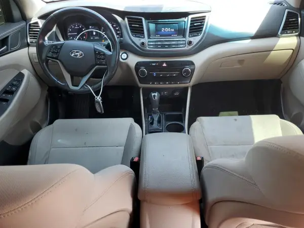KM8J3CA20GU094277 2016 HYUNDAI TUCSON - Image 8