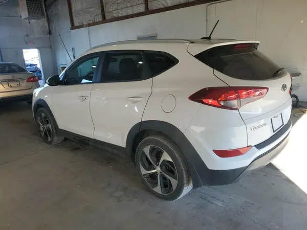 KM8J3CA20GU102345 2016 HYUNDAI TUCSON - Image 2