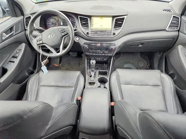 KM8J3CA20GU111580 2016 HYUNDAI TUCSON - Image 8