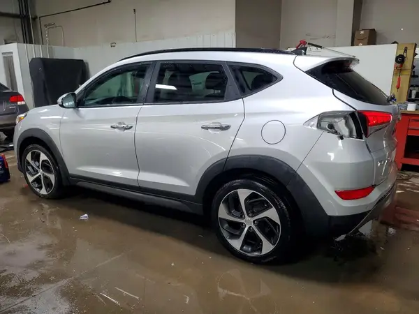 KM8J3CA20GU128329 2016 HYUNDAI TUCSON - Image 2