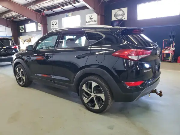 KM8J3CA20GU129383 2016 HYUNDAI TUCSON - Image 2