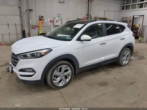 KM8J3CA20GU137015 2016 HYUNDAI TUCSON - Image 2