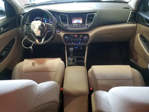 KM8J3CA20GU137788 2016 HYUNDAI TUCSON - Image 8