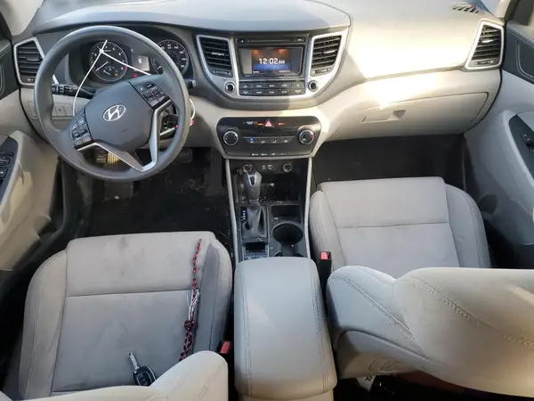KM8J3CA20GU145695 2016 HYUNDAI TUCSON - Image 8