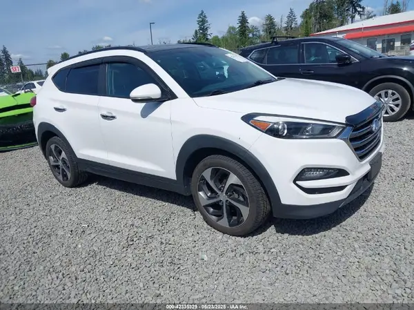 KM8J3CA20GU146880 2016 HYUNDAI TUCSON - Image 1