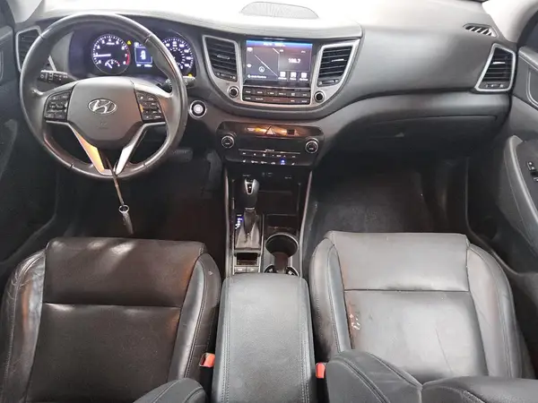 KM8J3CA20GU166739 2016 HYUNDAI TUCSON - Image 8