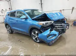 KM8J3CA20GU181967 2016 HYUNDAI TUCSON