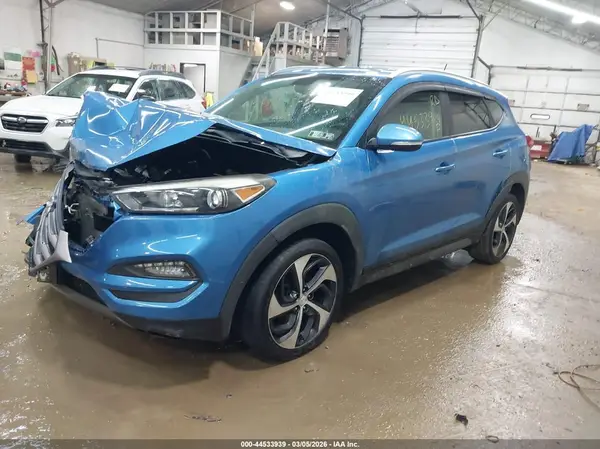 KM8J3CA20GU181967 2016 HYUNDAI TUCSON - Image 2