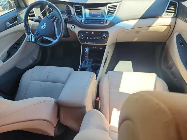 KM8J3CA20GU188837 2016 HYUNDAI TUCSON - Image 8