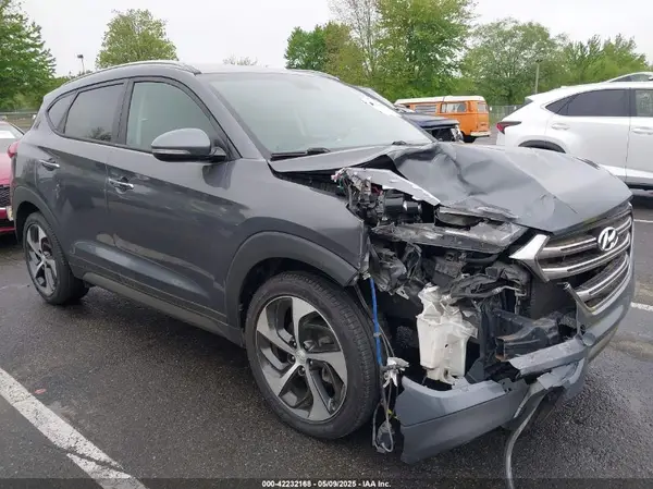 KM8J3CA20GU189308 2016 HYUNDAI TUCSON - Image 1