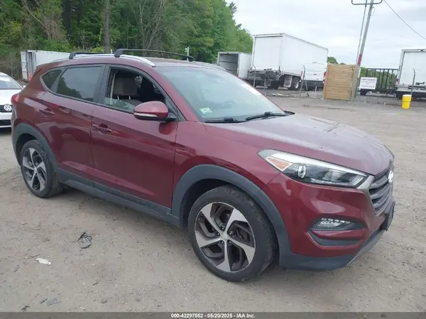 KM8J3CA20GU198929 2016 HYUNDAI TUCSON - Image 1