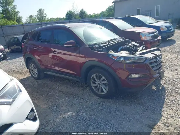 KM8J3CA20GU204356 2016 HYUNDAI TUCSON - Image 1