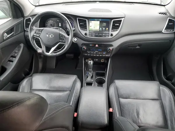 KM8J3CA20GU216328 2016 HYUNDAI TUCSON - Image 8