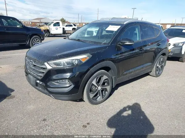 KM8J3CA20GU223909 2016 HYUNDAI TUCSON - Image 2
