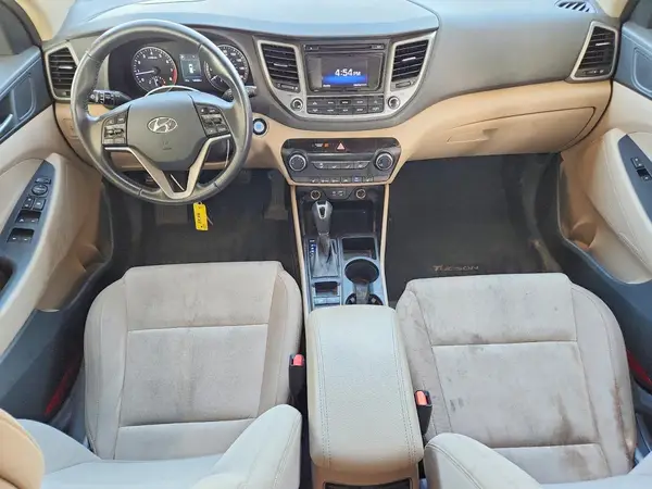 KM8J3CA20HU270309 2017 HYUNDAI TUCSON - Image 8