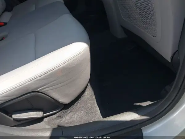 KM8J3CA20HU285764 2017 HYUNDAI TUCSON - Image 8