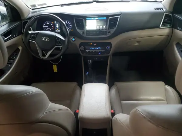 KM8J3CA20HU289085 2017 HYUNDAI TUCSON - Image 8