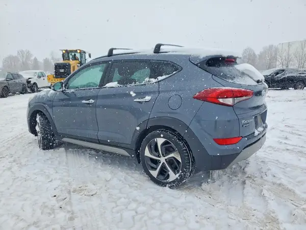 KM8J3CA20HU303731 2017 HYUNDAI TUCSON - Image 2