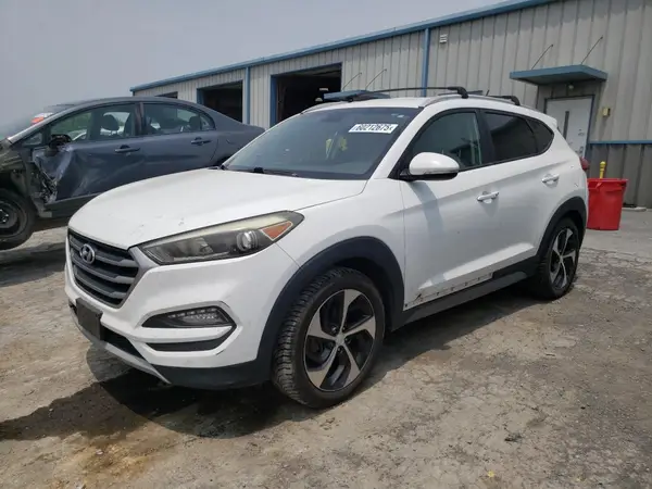 KM8J3CA20HU313644 2017 HYUNDAI TUCSON - Image 1