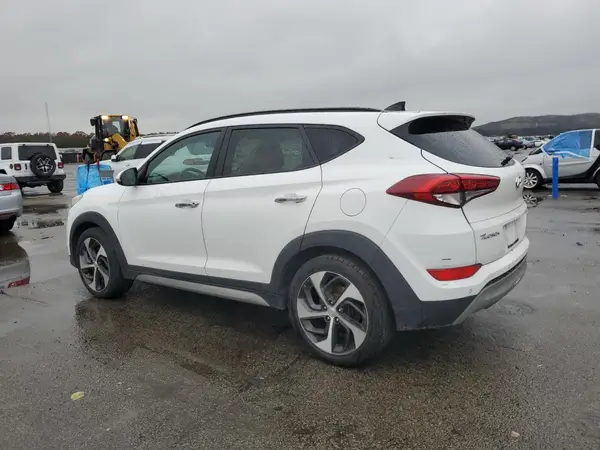 KM8J3CA20HU325518 2017 HYUNDAI TUCSON - Image 2
