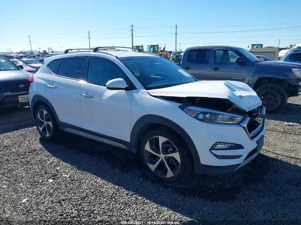 KM8J3CA20HU336535 2017 HYUNDAI TUCSON - Image 1