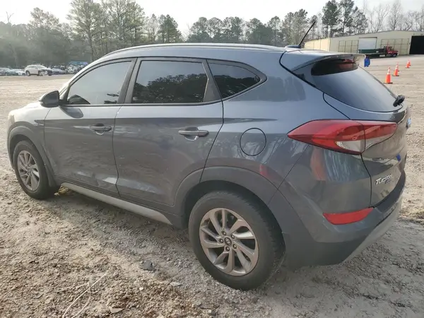 KM8J3CA20HU341914 2017 HYUNDAI TUCSON - Image 2