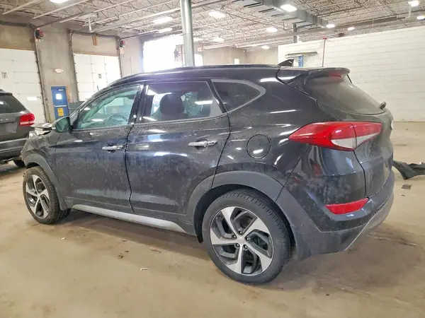 KM8J3CA20HU342268 2017 HYUNDAI TUCSON - Image 2
