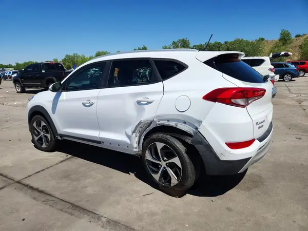 KM8J3CA20HU355988 2017 HYUNDAI TUCSON - Image 2