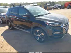 KM8J3CA20HU385489 2017 HYUNDAI TUCSON