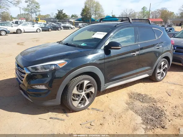 KM8J3CA20HU385489 2017 HYUNDAI TUCSON - Image 2