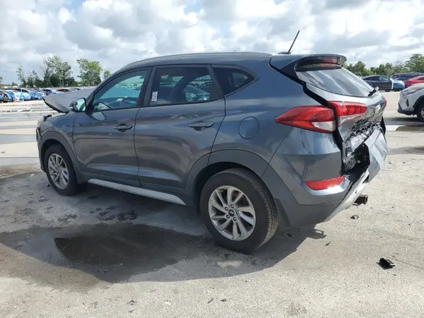 KM8J3CA20HU387386 2017 HYUNDAI TUCSON - Image 2