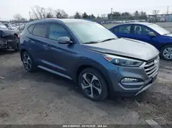 KM8J3CA20HU405501 2017 HYUNDAI TUCSON