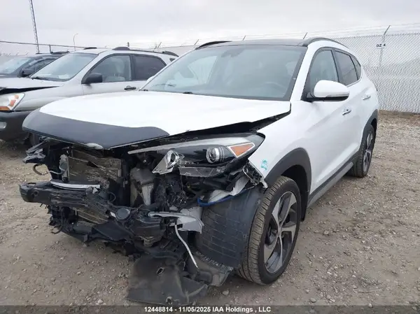 KM8J3CA20HU414666 2017 HYUNDAI TUCSON - Image 2