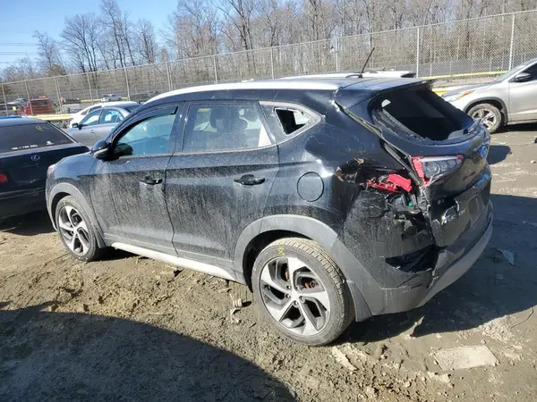 KM8J3CA20HU432701 2017 HYUNDAI TUCSON - Image 2