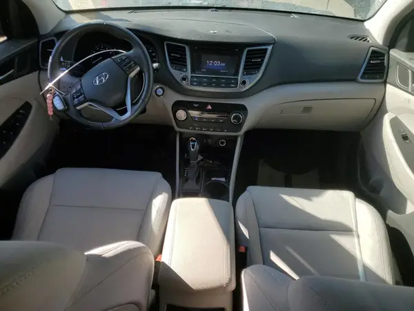 KM8J3CA20HU432701 2017 HYUNDAI TUCSON - Image 8