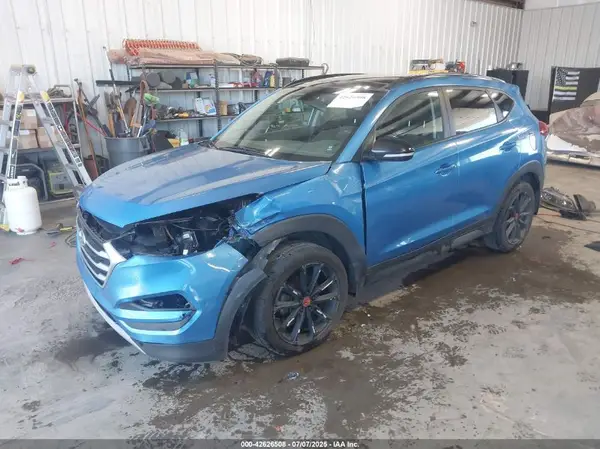 KM8J3CA20HU438532 2017 HYUNDAI TUCSON - Image 2