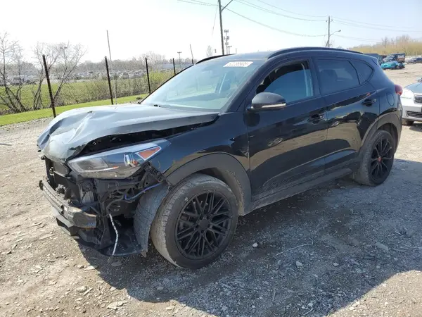 KM8J3CA20HU450261 2017 HYUNDAI TUCSON - Image 1