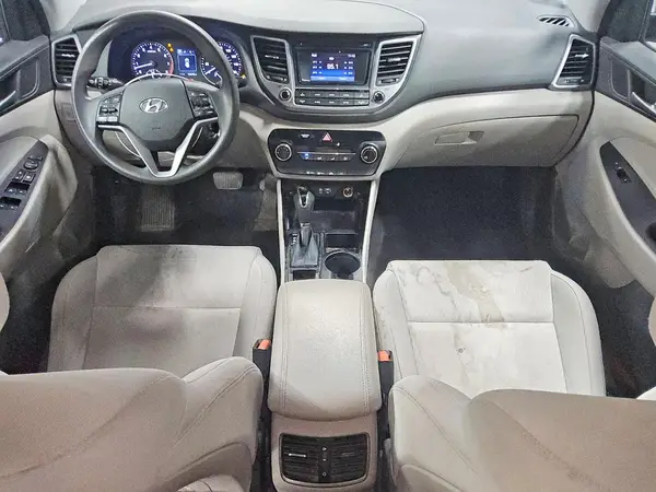 KM8J3CA20HU495085 2017 HYUNDAI TUCSON - Image 8